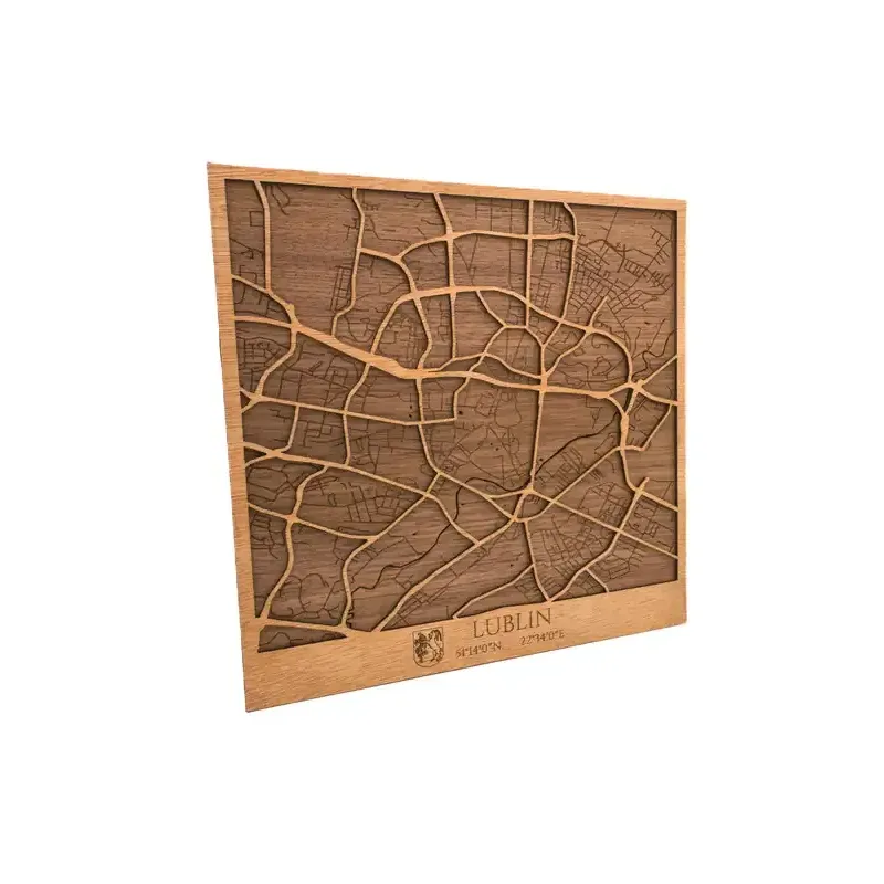 Mapa de Lublin en madera con diseño urbano en relieve