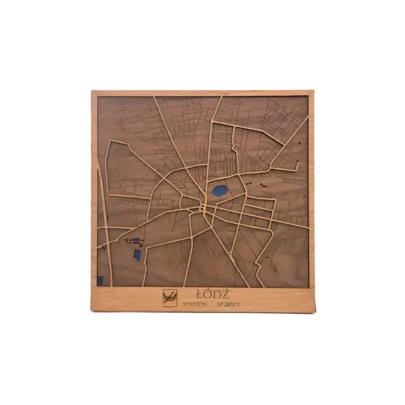 Mapa de Łódź en madera con diseño minimalista en relieve
