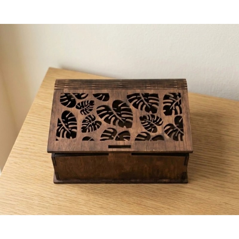 Cajita de madera decorativa para presentar regalos