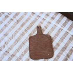 QR decorativo eco-friendly hecho con materiales naturales y sostenibles – Ideal para bares, restaurantes y hoteles